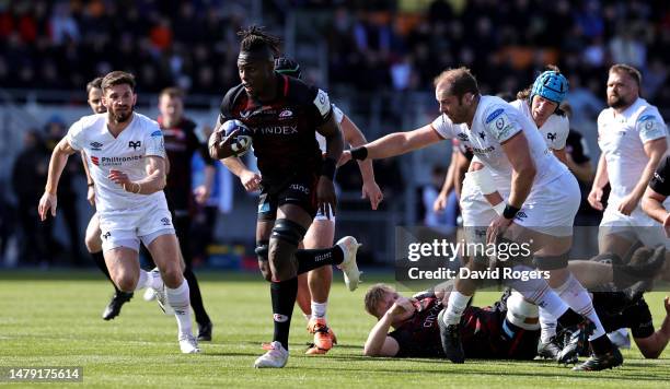 Maro Itoje of Saracens charges upfield during the Heineken Champions Cup match between Saracens and Ospreys at the StoneX Stadium on April 02, 2023...