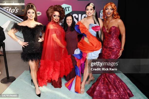 Jan Sport, Kennedy Davenport, Senior VP of Music Strategy for CMT Leslie Fram, Manila Luzon, and Olivia Lux attend the 2023 CMT Music Awards at Moody...