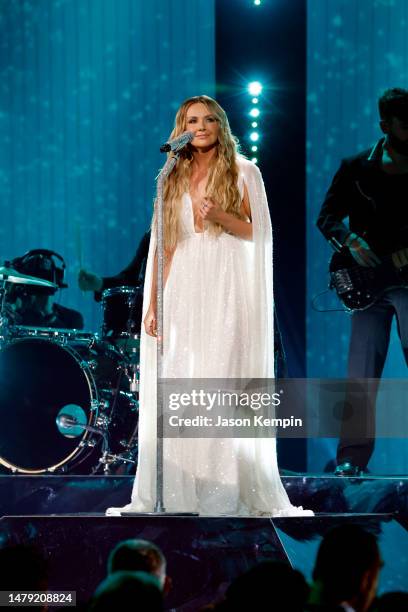 Carly Pearce performs onstage during the 2023 CMT Music Awards at Moody Center on April 02, 2023 in Austin, Texas.