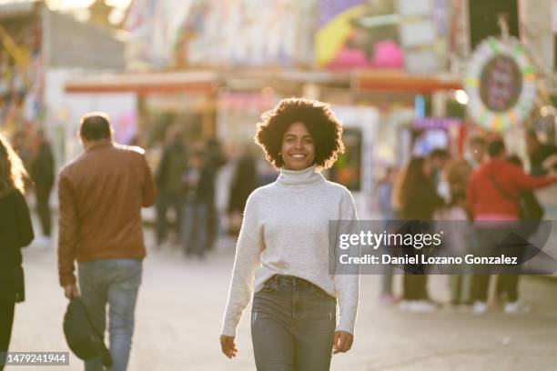 Fair Rzy 8,955 Ray Fair Stock Photos, High-Res Pictures, and Images - Getty Images