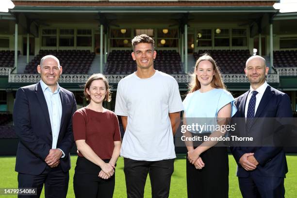 Cricket Australia CEO Nick Hockley, Rachael Haynes, Chris Green, Lauren Cheatle and Australian Cricketers' Association CEO Todd Greenberg pose for a...