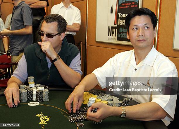 Peter Roche 35 Duc Thang Stock Photos, High-Res Pictures, and Images - Getty Images