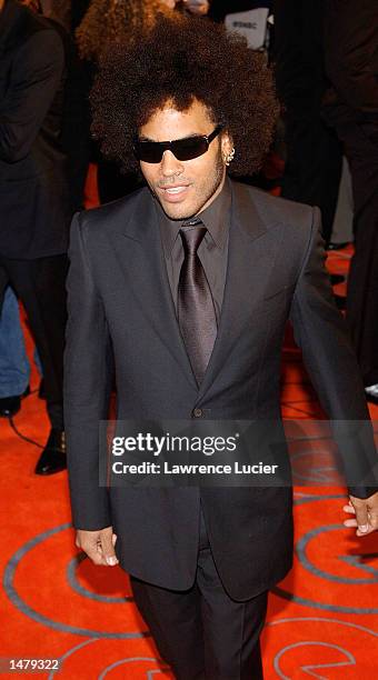 Musician Lenny Kravitz attends the GQ Men of the Year Awards at Manhattan Center October 16, 2002 in New York City.