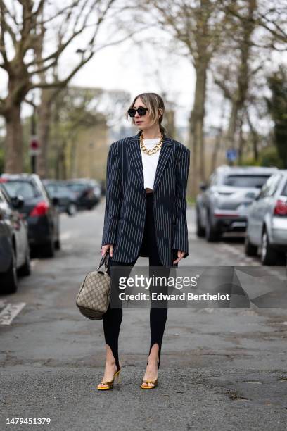 220 Pinstripe Leggings Stock Photos, High-Res Pictures, and Images - Getty  Images