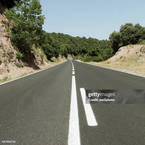Dashed Line Cole Rd 17 Dashed Road Lines Stock Photos, High-Res Pictures, and Images ...