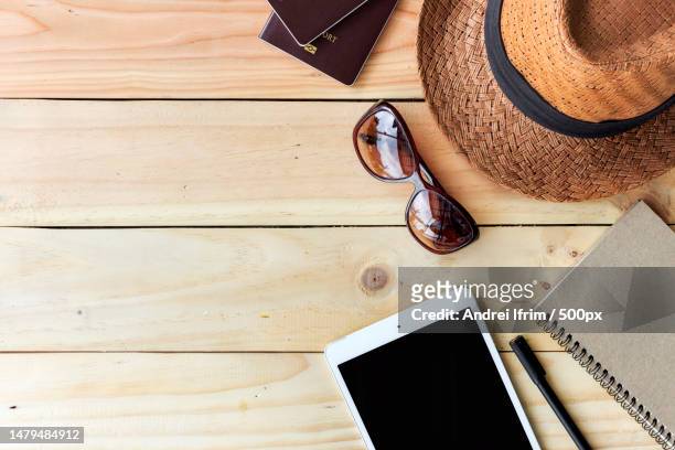 travel concept set of womens accessories seen from above with free text space summer holiday ove,romania - sunglasses overhead fotografías e imágenes de stock