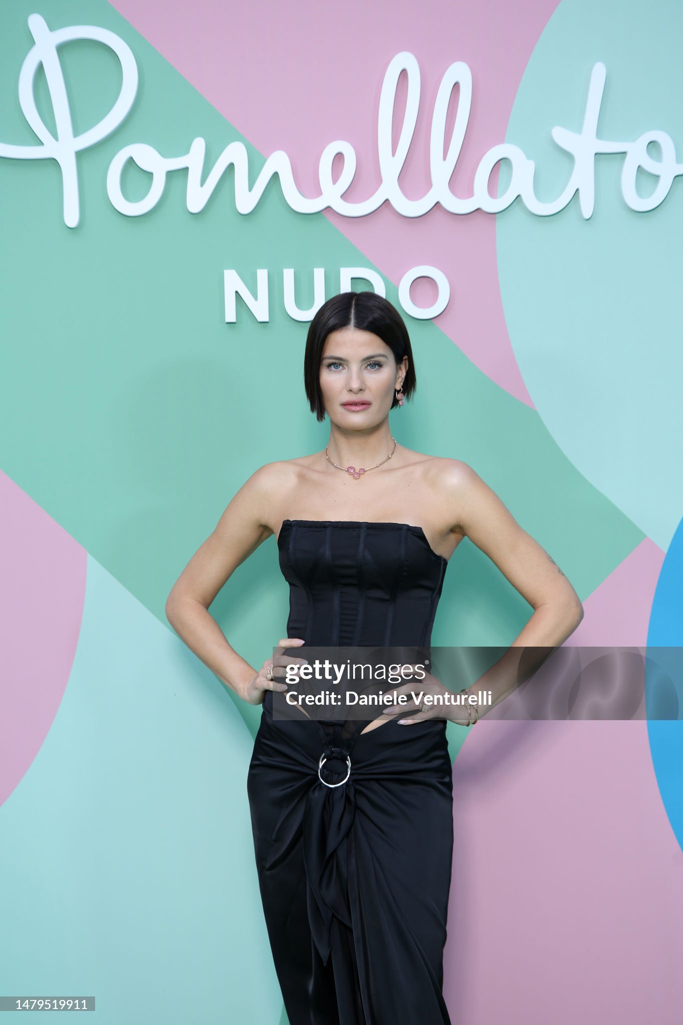 isabeli-fontana-attends-the-nudo-crafted
