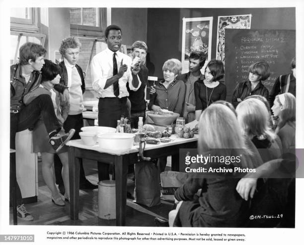Sidney Poitier teaching class in a scene from the film 'To Sir, With Love', 1967.