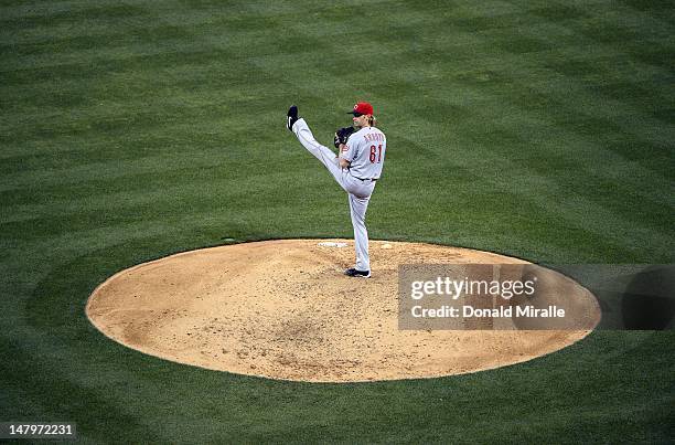 Starting pitcher Bronson Arroyo of the Cincinnati Reds throws from the mound against the San Diego Padres during their MLB game at Petco Park July 6,...