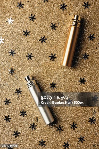 directly above shot of christmas decoration on table,romania - 1930 1939 - fotografias e filmes do acervo