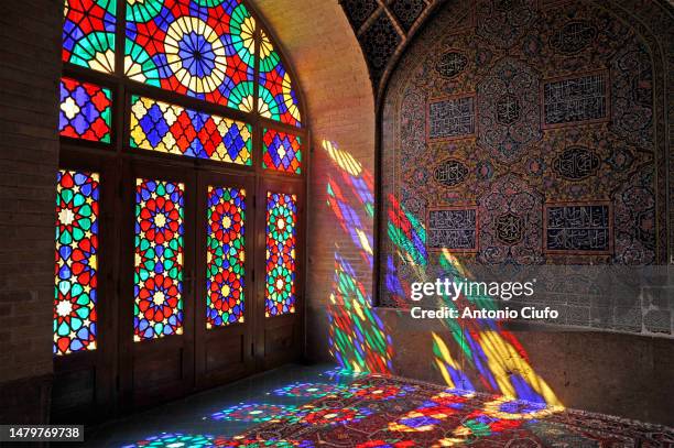 the prayer hall of nasir ol molk mosque or pink mosque, shiraz, iran. - masjid jami isfahan iran stock-fotos und bilder
