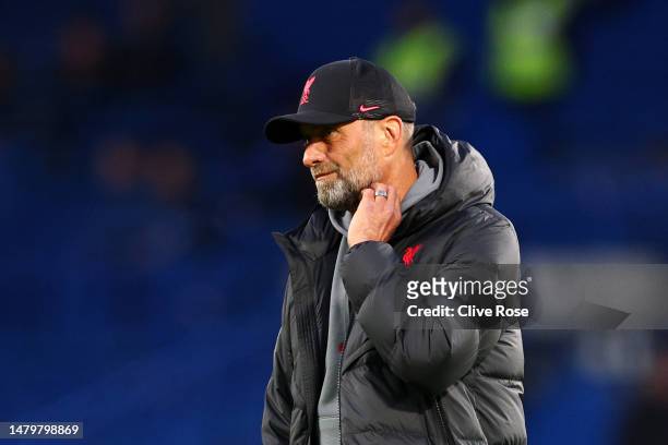 Juergen Klopp, Manager of Liverpool, looks on prior to the Premier League match between Chelsea FC and Liverpool FC at Stamford Bridge on April 04,...