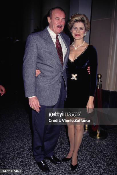 Dabney Coleman and his wife Jean Hale attend the "Night of a 100 trees" charity benefit, United States, 1994.