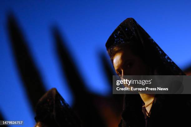 Manola' in the procession of the Encounter of the Blessed Virgin with her son in the Calle de la Amargura, on April 4 in Valladolid, Castilla y Leon,...