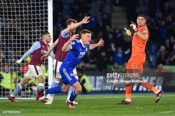 Harvey Barnes of Leicester City appeals to Referee Graham Scott during the Premier League match between Leicester City and Aston Villa at The King...
