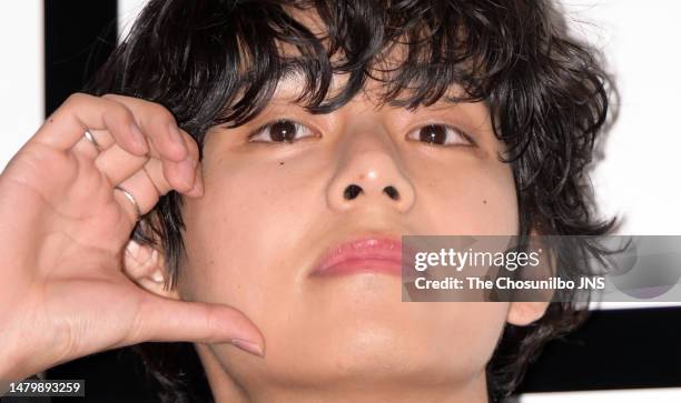 V Singer Gi V (Korean Singer) Photos and Premium High Res Pictures - Getty Images