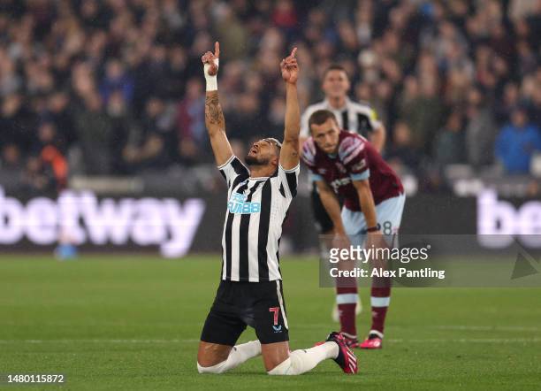 Joelinton of Newcastle United celebrates after scoring the team's second goal during the Premier League match between West Ham United and Newcastle...