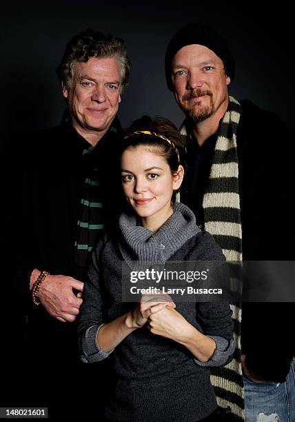 Actors Christopher McDonald, Nora Zehetner and Matthew Lillard pose at the Hollywood Life House on January 18, 2009 in Park City, Utah.