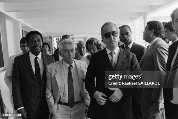 Bernard Pons et Edouard Balladur en visite en Guadeloupe, en juillet 1987.