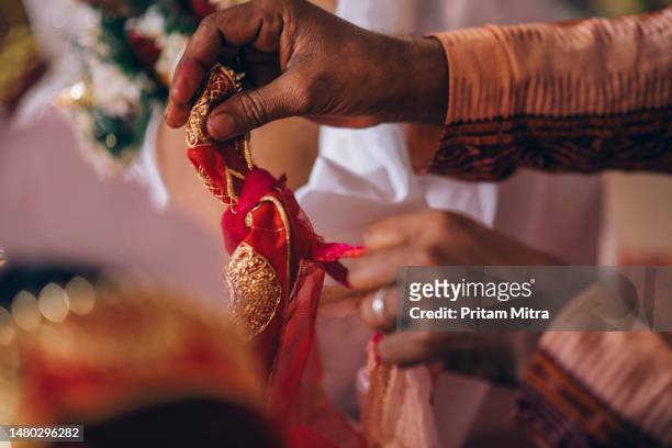 bengali wedding ritual hindu wedding stock photo - poila baishakh stock pictures, royalty-free photos & images