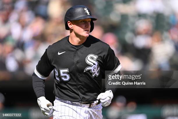 Andrew Vaughn of the Chicago White Sox hits a RBI single in the fourth inning against the San Francisco Giants at Guaranteed Rate Field on April 06,...