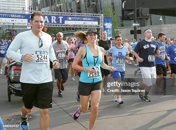 Mike Sweeney Rowing Mike Shara - Fotografias e Filmes do Acervo - Getty Images