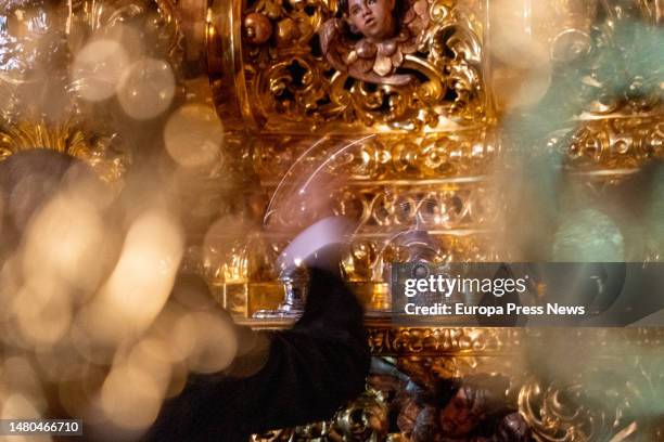 The foreman of the Cristo de las Tres Caidas calls his costaleros for a levanta, on April 7 in Seville, . Holy Week in Seville is a festival declared...