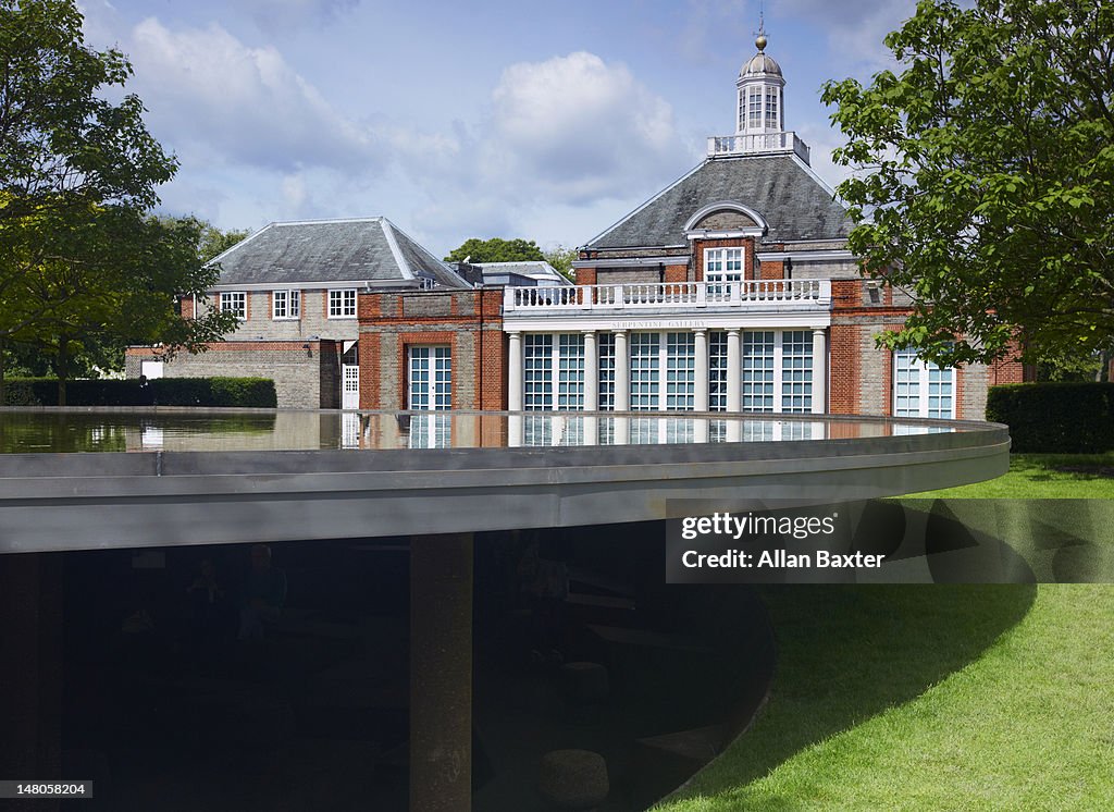 Summer pavilion by the Serpentine, London