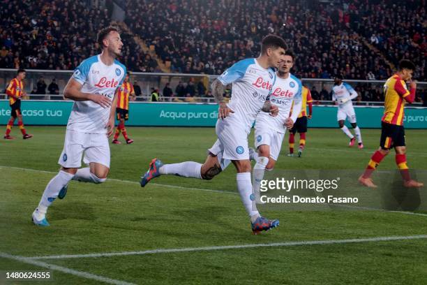 Giovanni Di Lorenzo of SSC Napoli celebrates after scoring a goal during the Serie A match between US Lecce and SSC Napoli at Stadio Via del Mare on...