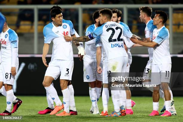 Players of Napoli celebrates during the Serie A match between US Lecce and SSC Napoli at Stadio Via del Mare on April 07, 2023 in Lecce, Italy.
