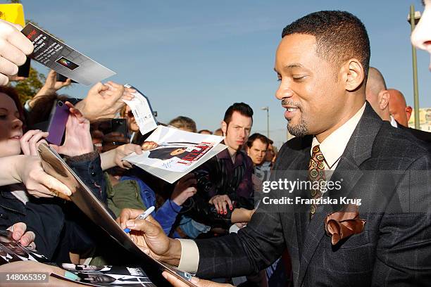 Will Smith attends the Men In Black 3 Germany Premiere at O2 World on May 14, 2012 in Berlin, Germany.