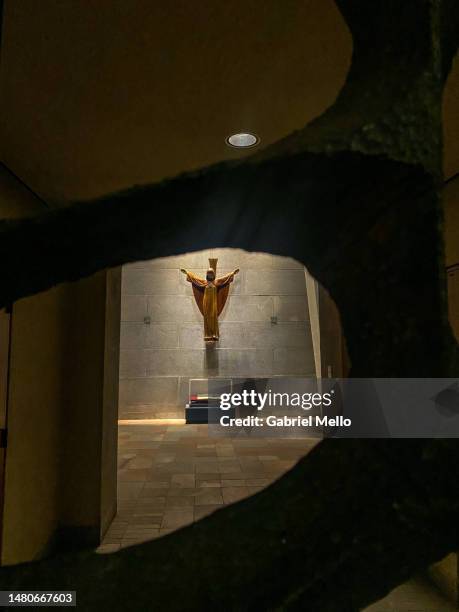 oratory st. joseph in montreal - oratory of st joseph stock pictures, royalty-free photos & images