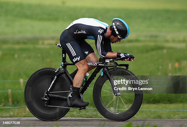 Mark Cavendish of Great Britain and SKY Procycling in action during stage nine of the 2012 Tour de France, a 41.5km individual time trial, from...