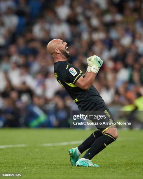 Goalkeeper Pepe Reina of Villarreal CF celebrates their victory after during the LaLiga Santander match between Real Madrid CF and Villarreal CF at...