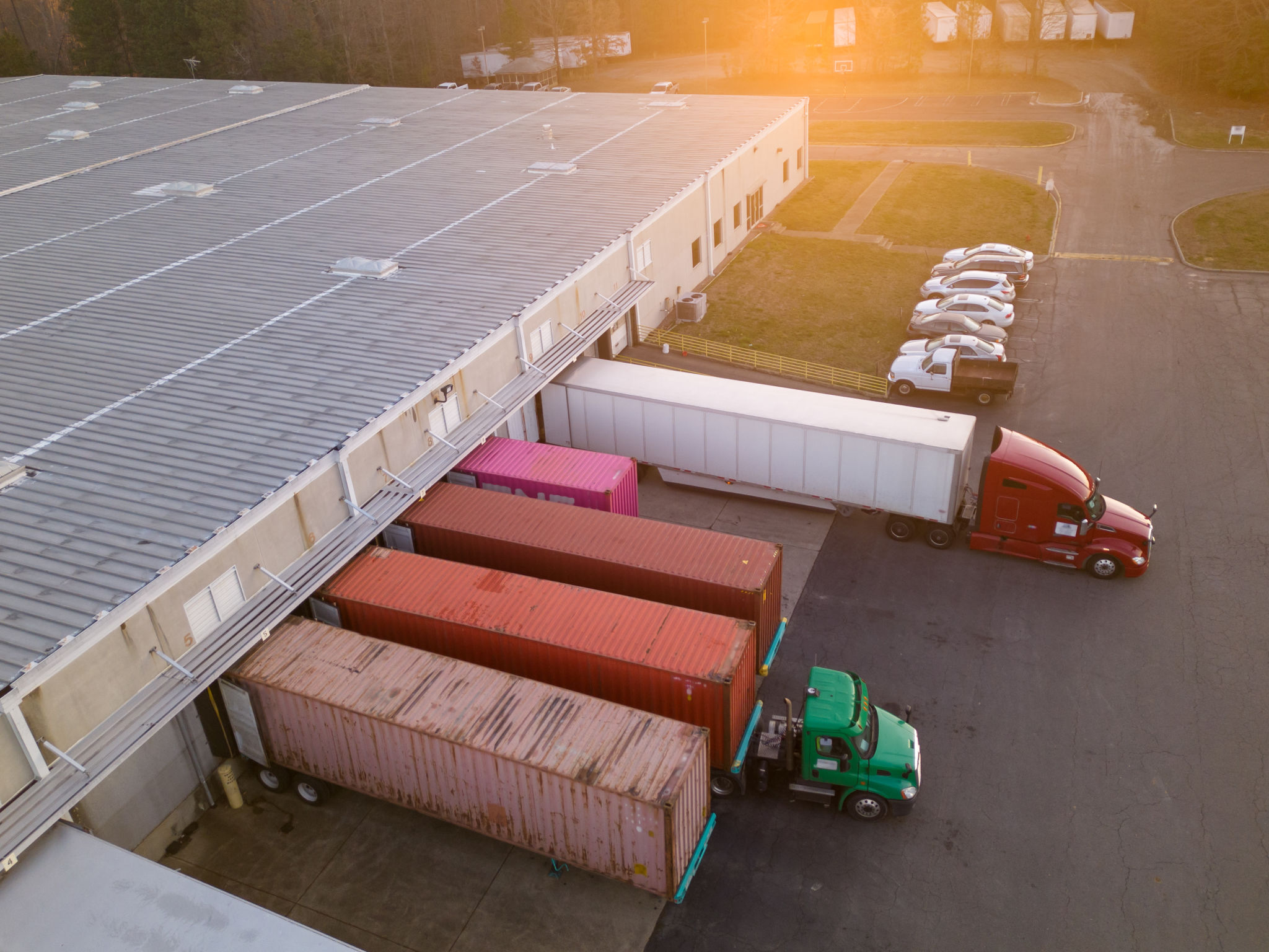 peak season logistics