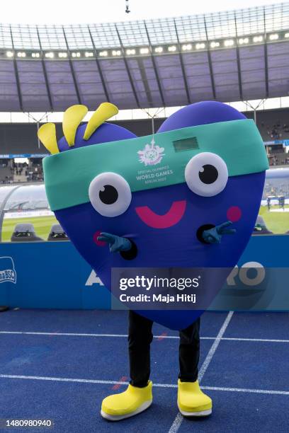 Unity Reed Mascot Special Olympics Games Photos and Premium High Res Pictures - Getty Images