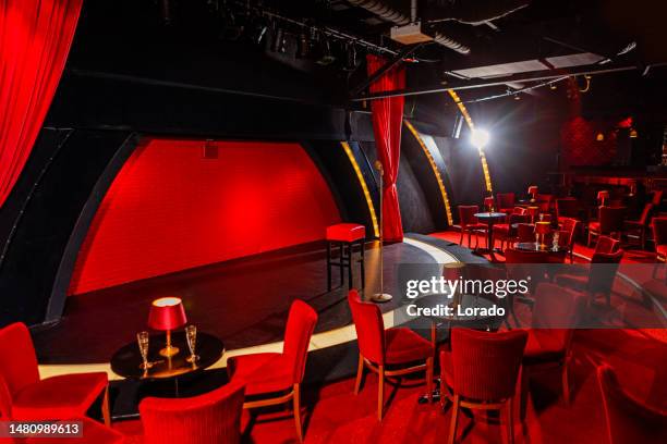 empty cabaret theatre seats - cabaret stock pictures, royalty-free photos & images