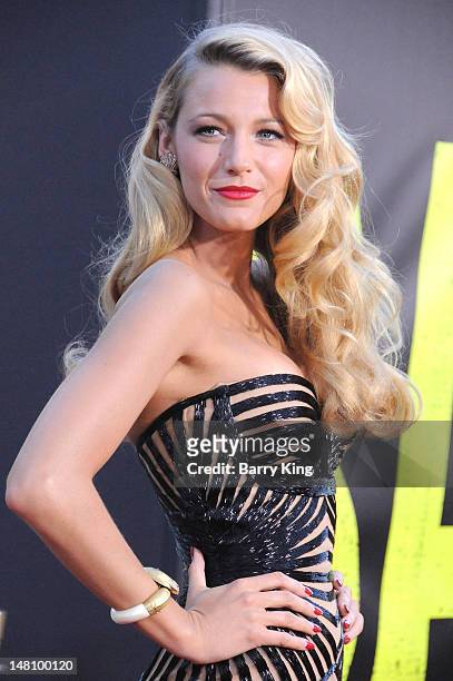 Actress Blake Lively arrives at the Los Angeles Premiere 'Savages' at Mann Village Theatre on June 25, 2012 in Westwood, California.