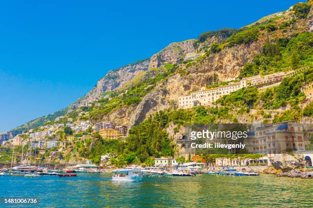 amalfi coast. italy. salerno. beautiful landscape. summer trip. sunny day - sorrento imagens e fotografias de stock