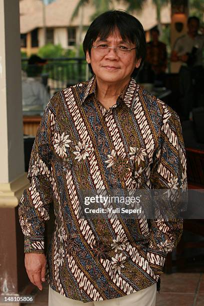 Anthony Halim 54 Anthony Salim Stock Photos, High-Res Pictures, and Images - Getty Images
