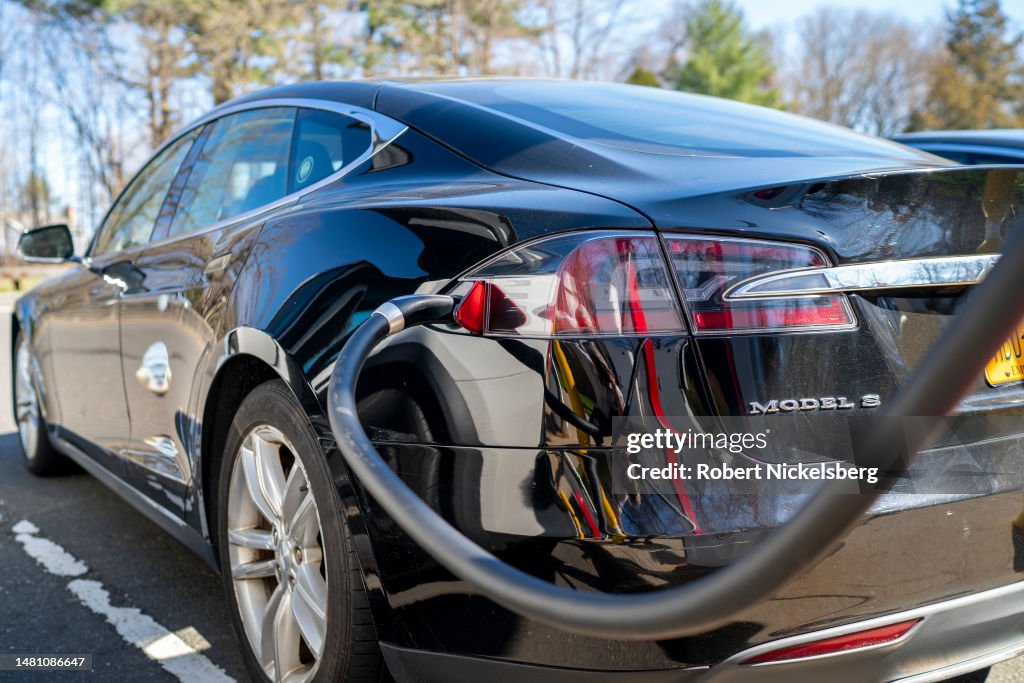 Tesla Model S Recharging Station In Connecticut