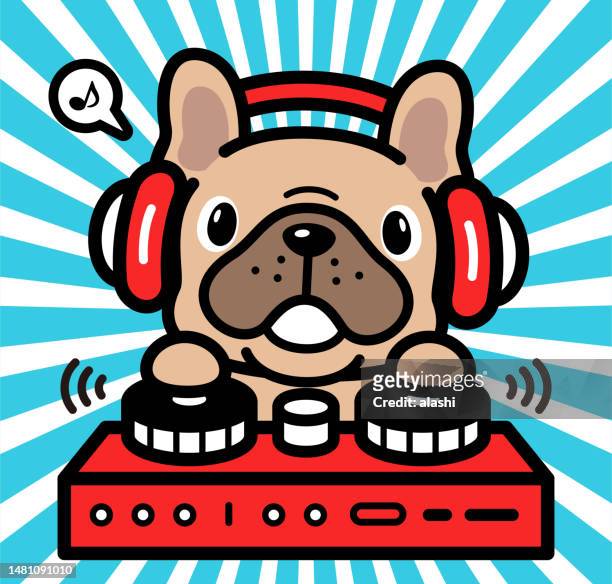ilustrações, clipart, desenhos animados e ícones de design de personagem bonito de um buldogue francês usando fones de ouvido e jogando em toca-discos - dog dj