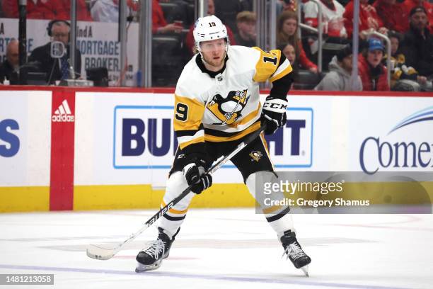 Alex Nylander of the Pittsburgh Penguins skates against the Detroit Red Wings at Little Caesars Arena on April 08, 2023 in Detroit, Michigan.