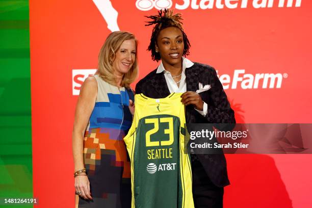 Commissioner Cathy Engelbert and Jordan Horston pose for photos after Horston was drafted 9th overall by the Seattle Storm during the 2023 WNBA Draft...