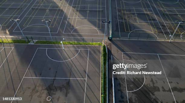 sports courts - baseline stock pictures, royalty-free photos & images