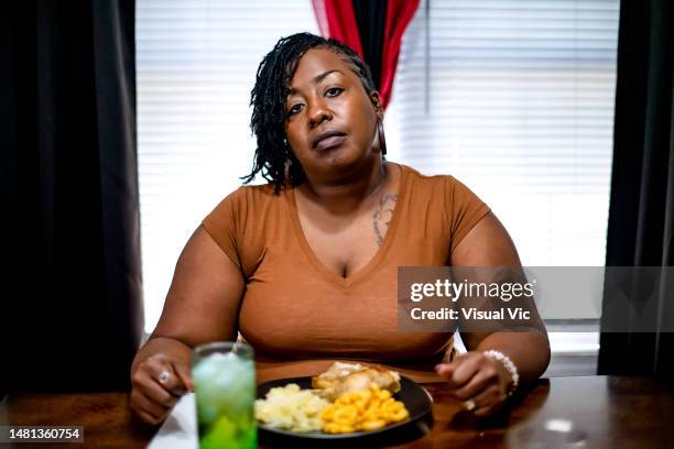 mental health professional eating dinner - chicken hero stock pictures, royalty-free photos & images