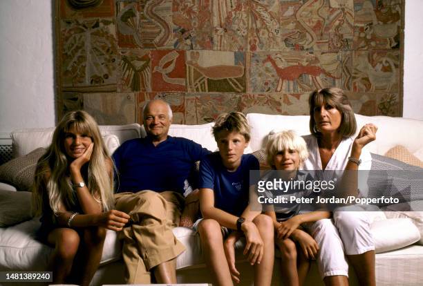 French born British financier and businessman James Goldsmith posed with his wife Lady Annabel Goldsmith and their children, from left, Jemima, Zac...