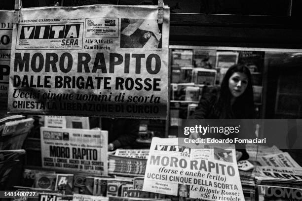 The Italian newspapers report the kidnapping of Aldo Moro by the Red Brigades, Rome, March 17, 1978.