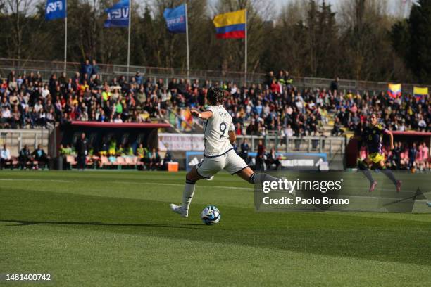 Valentina Giacinti of Italy women scores the opening goal during the International friendly match between Italy women and Colombia women at Stadio...