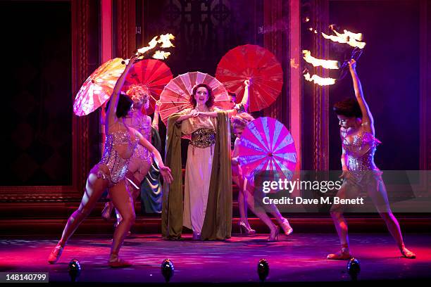 Polly Rabe Polly Rae Photos and Premium High Res Pictures - Getty Images